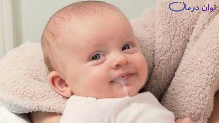 بازگرداندن شیر رفلاکس معده نوزاد